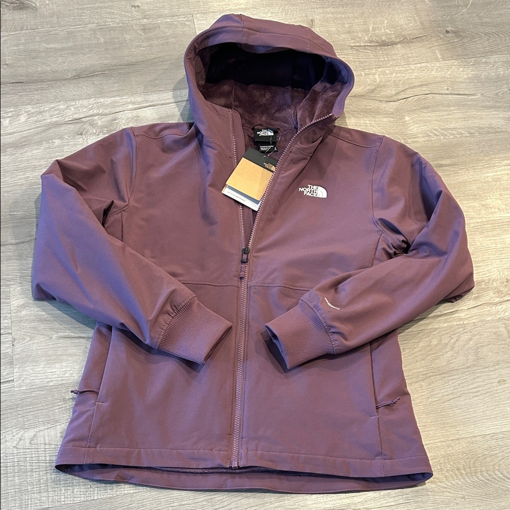 THE NORTH FACE
Women's The North Face Shelbe Raschel Hooded Softshell Jacket